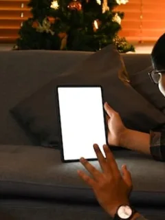 Smart Home Integration: Connecting Devices for Seamless Control - Cover Image
