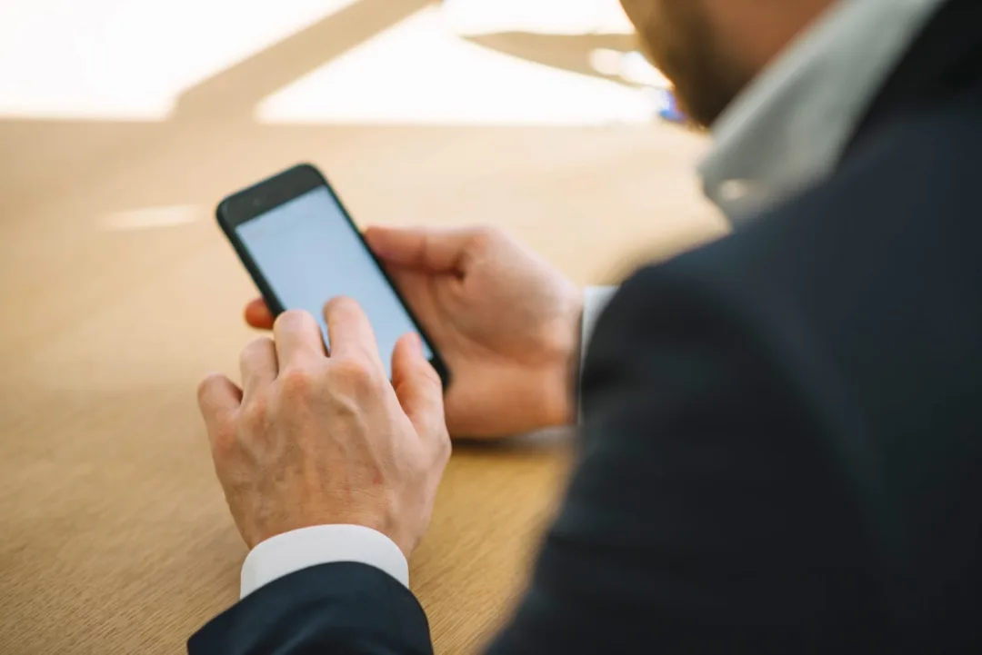 Mobile banking alerts help in the financial life