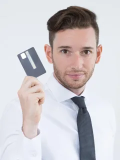 A man holding the Wells Fargo Active Cash.