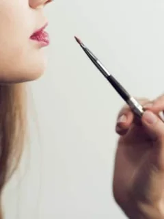 Master Eyeliner Like a Pro: Step-by-Step Guide - Cover Image
