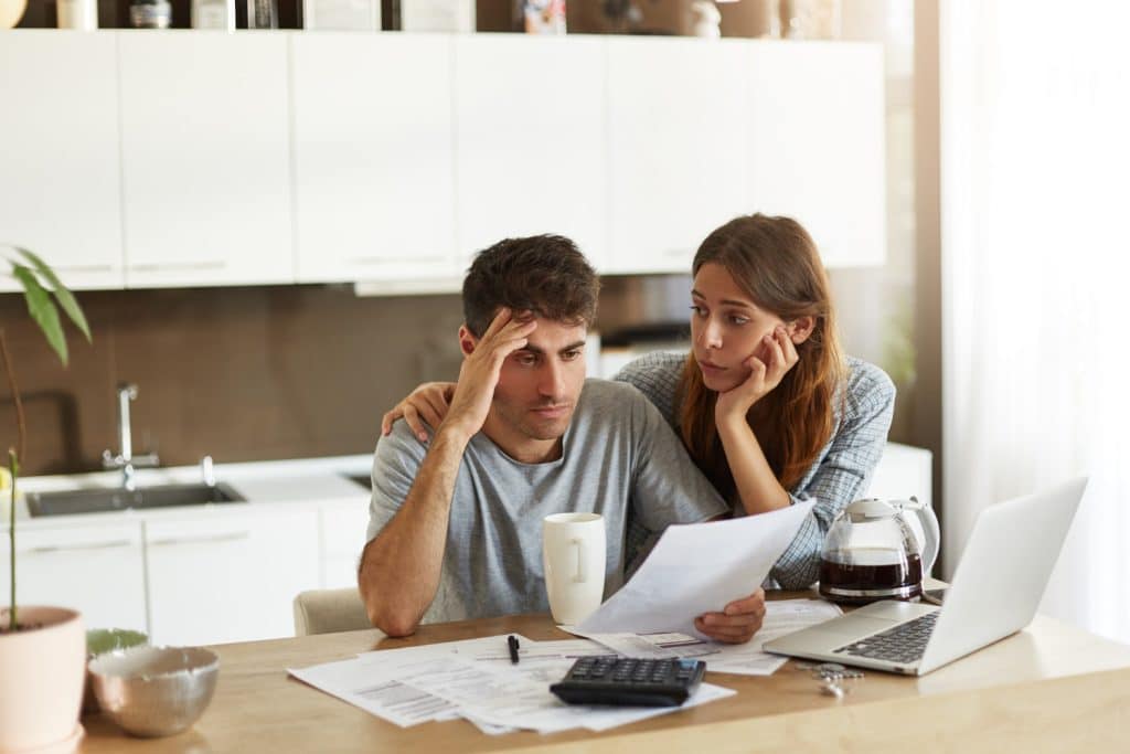 How to Reduce Your Debt: The Best Strategies for Getting Organized