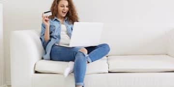 Woman learning How to Participate in Shein Saver.