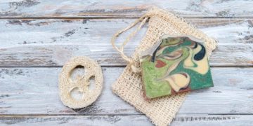 How to Sew a Reversible Tote Bag in 3 Simple Steps: A Beginner's Guide - Cover Image
