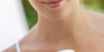 The Best Skincare Routine for Dry Skin: A Comprehensive Guide for 2025 - Cover Image