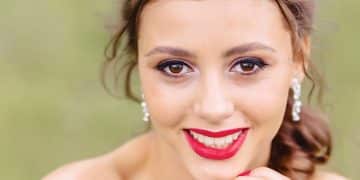 The Ultimate Guide to Achieving a Natural Makeup Look - Cover Image