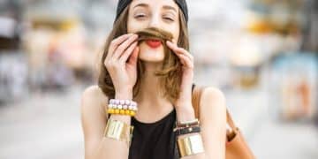 Master Accessory Styles: Complete Your Outfits Like a Pro - Cover Image