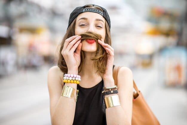 Master Accessory Styles: Complete Your Outfits Like a Pro