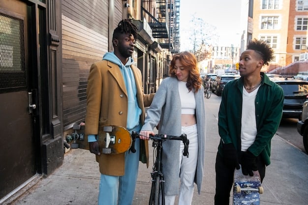 The Resurgence of Vintage: Why Retro Fashion is Trending Again