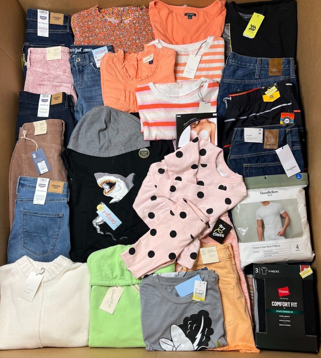 CLOTHES
