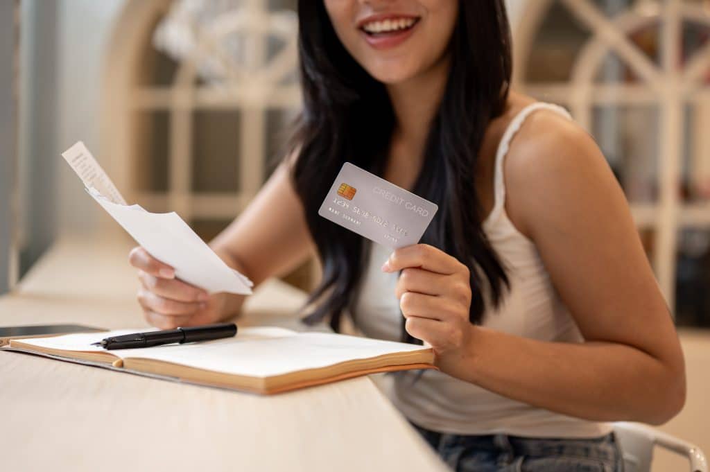 Credit card statement charge explanation topics you need