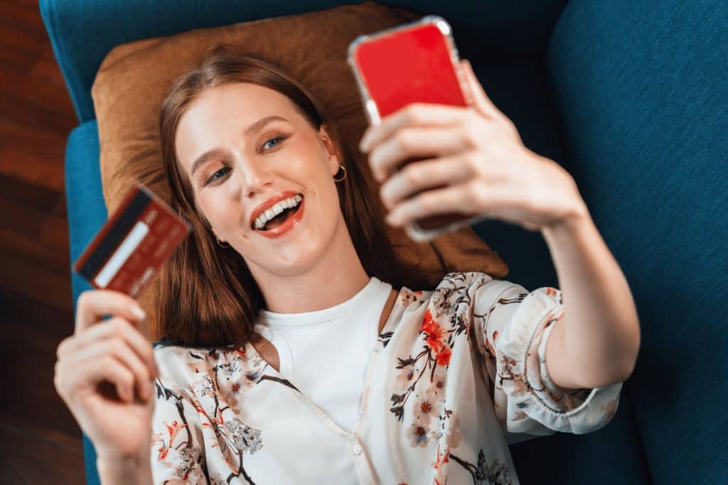 Credit card debt patterns after the holidays